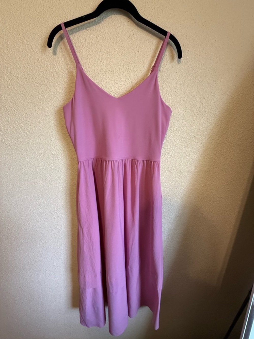 Athleta Lavender-Pink V‑Neck Midi Dress - Picture 3 of 7